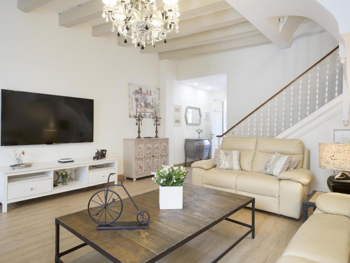 Sitges Spaces Beach House-4 Bedrooms, 3 Bathrooms, Large Terrace, Jacuzzi, Center-Beach Exteriör bild