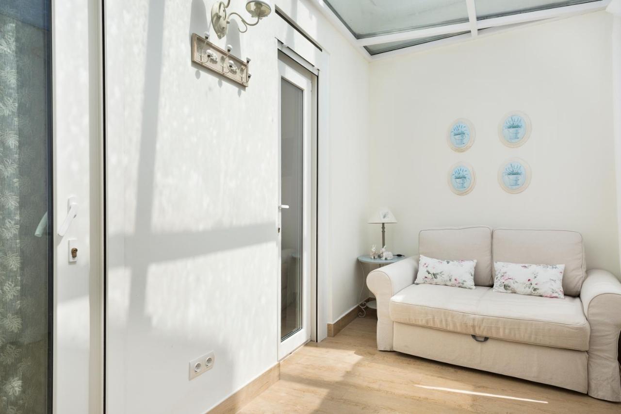Sitges Spaces Beach House-4 Bedrooms, 3 Bathrooms, Large Terrace, Jacuzzi, Center-Beach Exteriör bild
