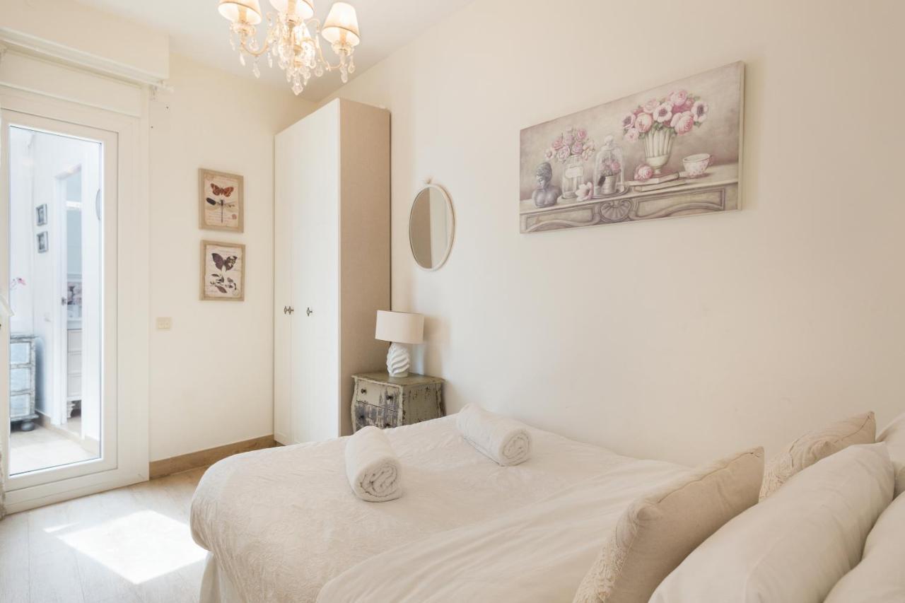 Sitges Spaces Beach House-4 Bedrooms, 3 Bathrooms, Large Terrace, Jacuzzi, Center-Beach Exteriör bild